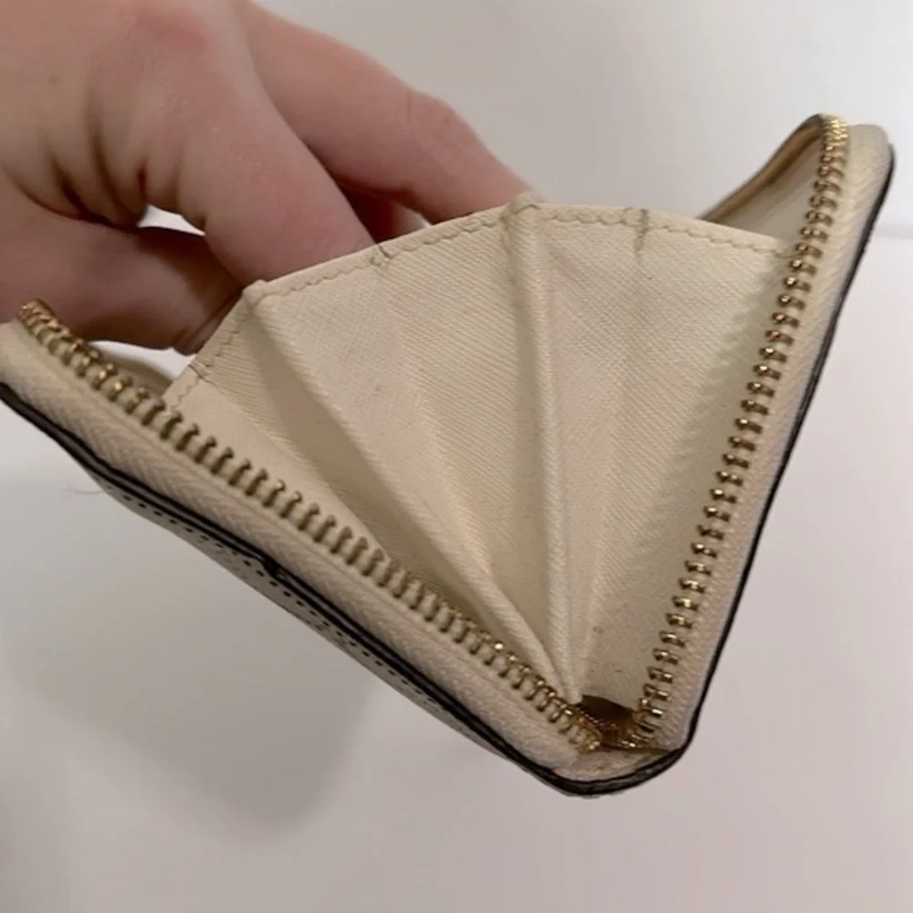 Tory Burch Beige Diamond Laser Cut Leather Zip Around Wallet cream and blue